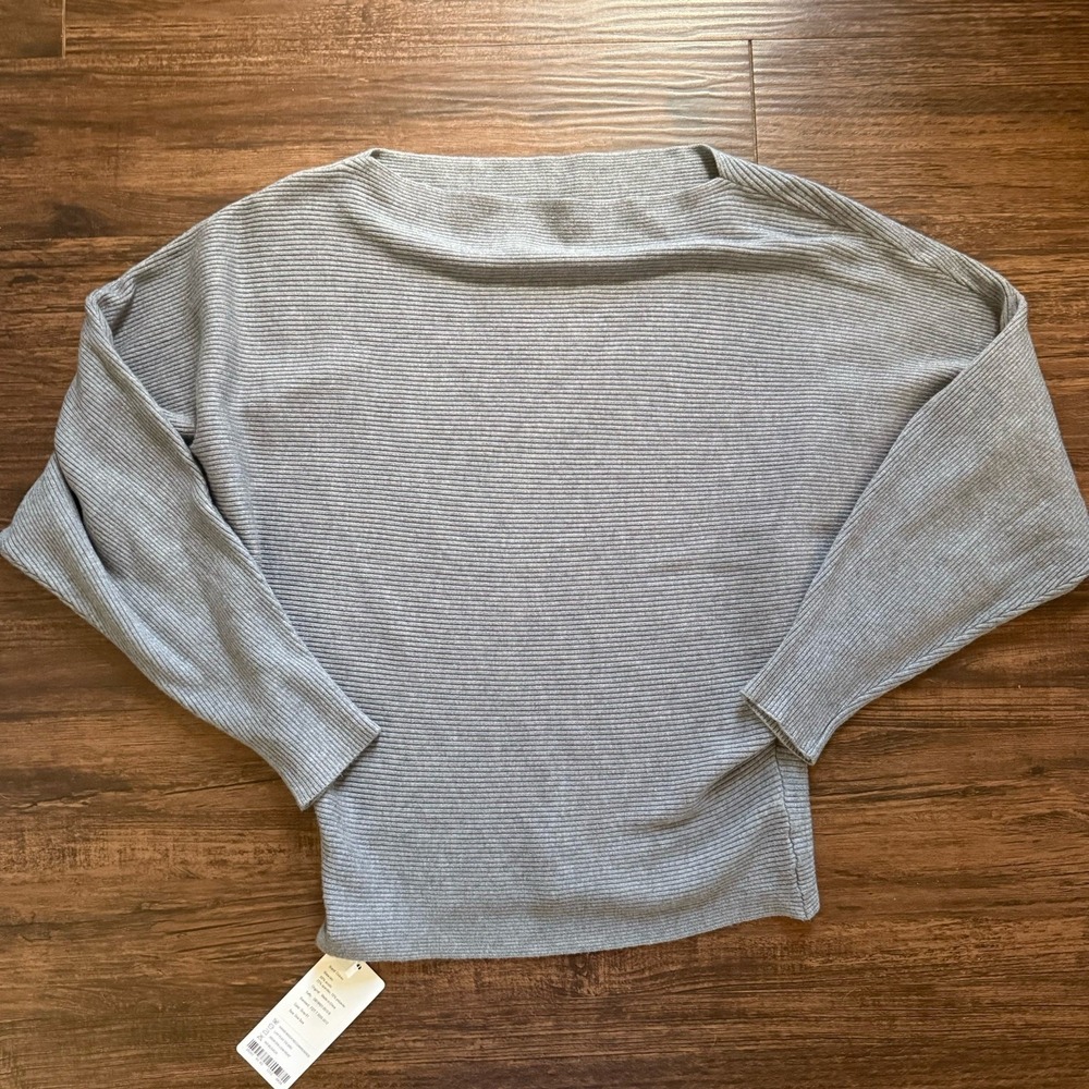 NWT Ckikiou Gray Ribbed Knit Sweater One Size OS Batwing Dolman Sleeve Boat Neck